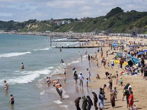 Supporting image for story: Man found safe and well after search at Bournemouth Beach on hottest day of year