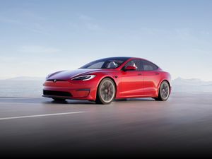 Supporting image for story: Updated Tesla Model S and X revealed with quirky new interior