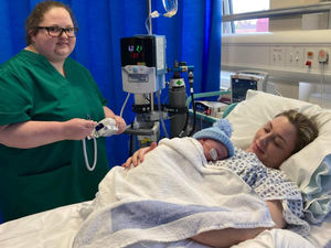 Supporting image for story: Babies with breathing difficulties to benefit from machines allowing them to stay with mum