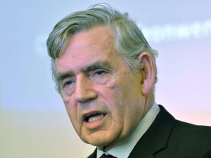 Supporting image for story: Former PM Gordon Brown demands emergency budget before ‘financial timebomb’