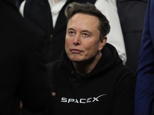 Supporting image for story: Elon Musk launches Grokipedia to compete with online encyclopedia Wikipedia