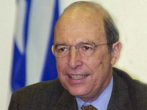 Supporting image for story: Former Greek prime minister Costas Simitis dies aged 88