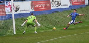 Halesowen Town 2 v Spalding United 2 (Picture: Steve Evans)