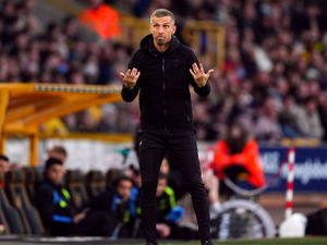 Supporting image for story: Gary O'Neil praises Wolves' performance and loud Molineux atmosphere