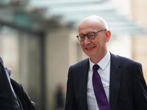 Supporting image for story: Procurement rules set to be overhauled as ministers lay out infrastructure plans