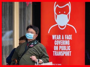 Supporting image for story: Where and when should I wear face coverings?