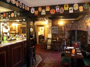 Supporting image for story: The White Horse Inn, Clun