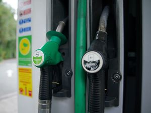 Supporting image for story: What are fuel cards and how do they work?