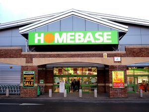 Supporting image for story: Market Drayton Homebase store closure begins