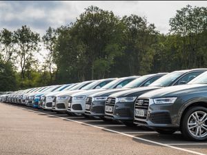 Supporting image for story: Used car prices drop for the third consecutive month