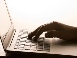 Supporting image for story: New email app developed to make encrypting messages easier