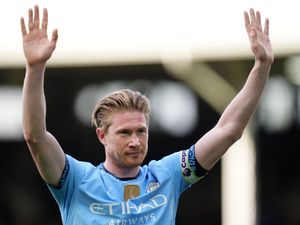 Supporting image for story: Napoli confirm arrival of Kevin De Bruyne from Manchester City