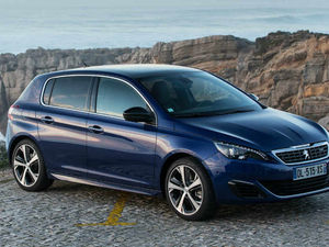 Supporting image for story: Peugeot 308 gets some heat