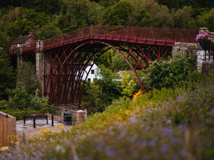 Supporting image for story: Shropshire facts: World firsts and England's coldest ever temperature