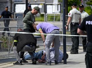 Supporting image for story: Slovak PM Robert Fico in stable condition after assassination attempt