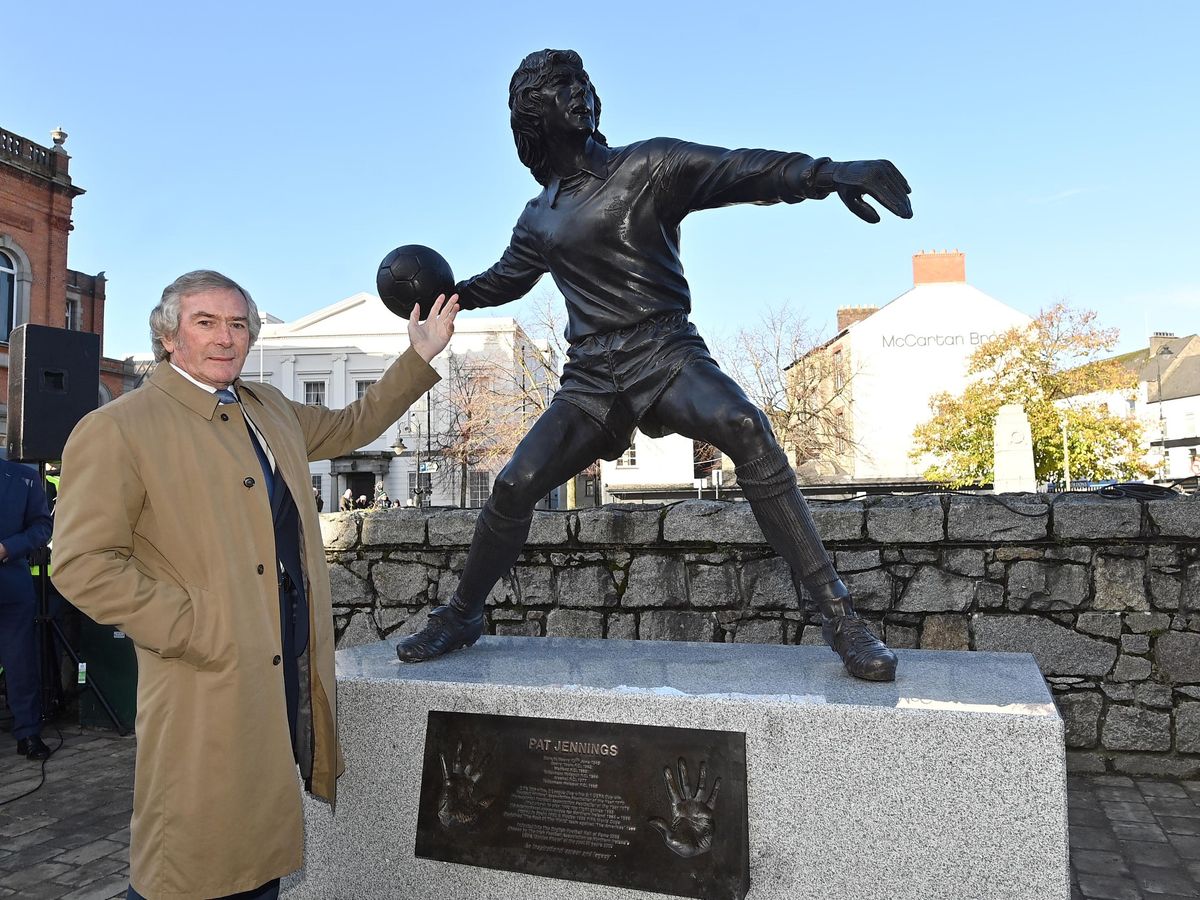NI football hero Pat Jennings memorabilia fetches £400,000 at auction