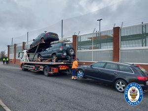 Supporting image for story: Drug-drive arrest and ten without tax or insurance caught in police road operation