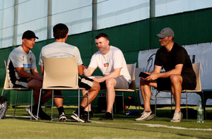 Liam Keen interviewing Alex Silva and Carlos Cachada (Getty)