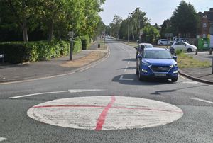 DUDLEY COPYRIGHT NATIONAL WORLD STEVE LEATH 21/08/25 The mini island next to the Gigmill pub in Norton, Stourbridge was painted