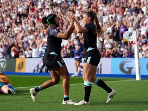 Supporting image for story: England see off Australia to set up World Cup quarter-final with Scotland