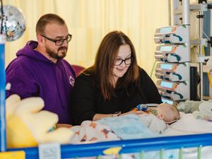 Supporting image for story: Parents of baby who needs new heart plead for people to consider organ donation