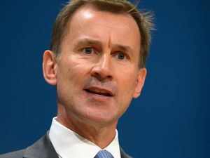Supporting image for story: Hunt scales back energy price cap duration as he acts to stabilise markets