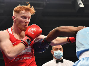 Supporting image for story: Aaron Bowen defends boxing national title