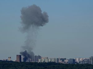 Supporting image for story: Russia uses hypersonic missiles in attack on Kyiv
