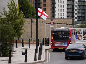 Supporting image for story: Prime Minister says he is ‘very encouraging’ of people flying national flags