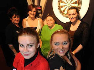 Supporting image for story: Anastacia's close shave at Rileys