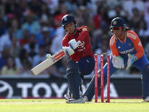 Supporting image for story: Sophia Dunkley hails England’s fighting spirit in win over India