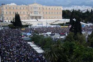 Supporting image for story: Blog: The myth of a stable Greek economy