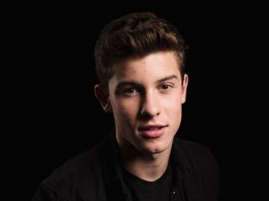 Supporting image for story: Shawn Mendes talks ahead of Birmingham show