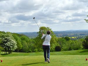 Supporting image for story: Shackles are
off for golfers