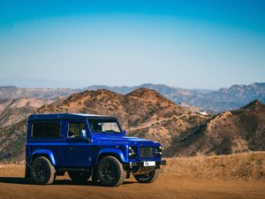 Supporting image for story: Jenson Button’s V8-powered Land Rover 90 heads to auction