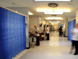 Supporting image for story: Almost 300,000 unable to see cancer specialist promptly from April to November