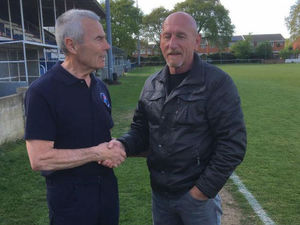 Supporting image for story: Former West Brom winger Steve Hunt named manager of Isle of Wight team