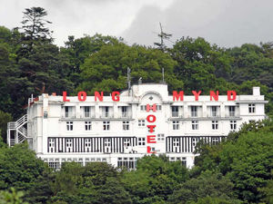 Supporting image for story: Shropshire's Longmynd Hotel shut by norovirus outbreak