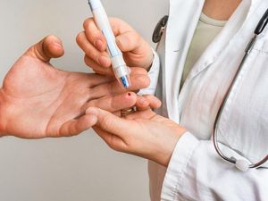 Supporting image for story: Wearable sensor to replace blood sugar needle tests available soon on NHS