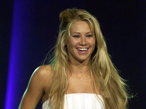 Supporting image for story