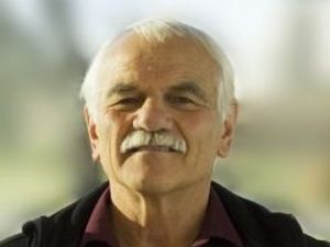 Supporting image for story: International soil expert looks to the future at conference