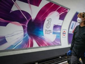 Supporting image for story: Twitter to guide users to 5G facts in search results