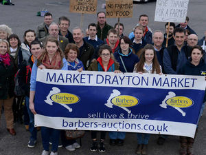 Supporting image for story: Watch: Shropshire farmers join march to Downing Street over plummeting prices