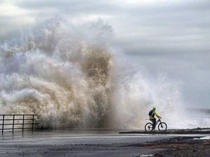 Supporting image for story: Flooding feared as heavy rain and strong gusts hit parts of UK
