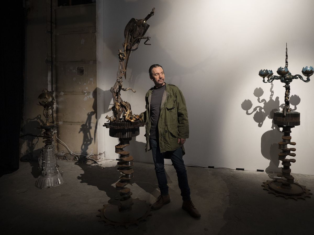 Glastonbury Festival artist unveils exhibition of works made from junk materials