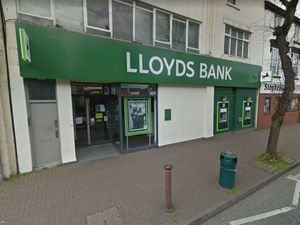 Supporting image for story: Bank closure sparks fears for Brierley Hill High Street