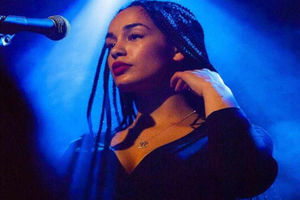 Supporting image for story: Walsall singer Jorja Smith places fourth on BBC Sound of 2017 list