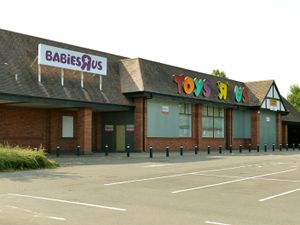 Supporting image for story: 50 new jobs as Home Bargains set to take over Shrewsbury's former Toys R Us store