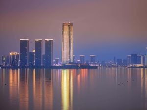 Supporting image for story: Eight killed and 17 injured in knife attack at school in China