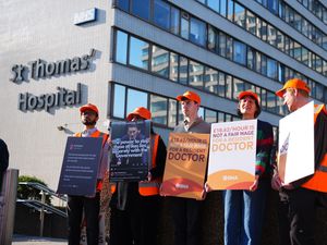 Supporting image for story: Striking doctors tell of ‘poor pay’ and difficult working conditions